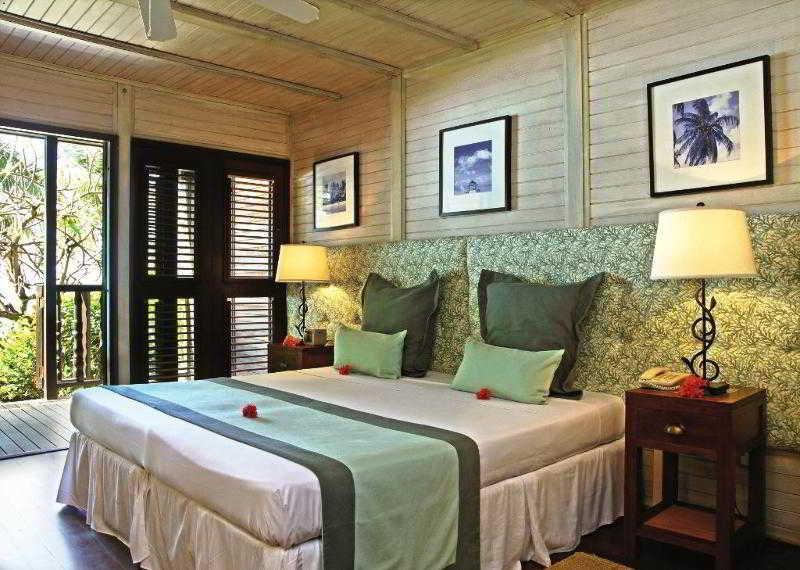 Tamarind Beach Hotel & Yacht Club Charlestown Extérieur photo